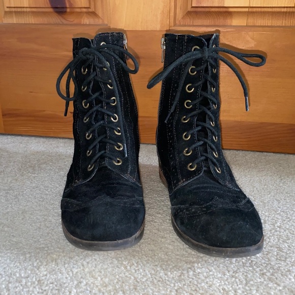 Dolce Vita Army Style Ankle Boots (size 6) - Picture 2 of 7